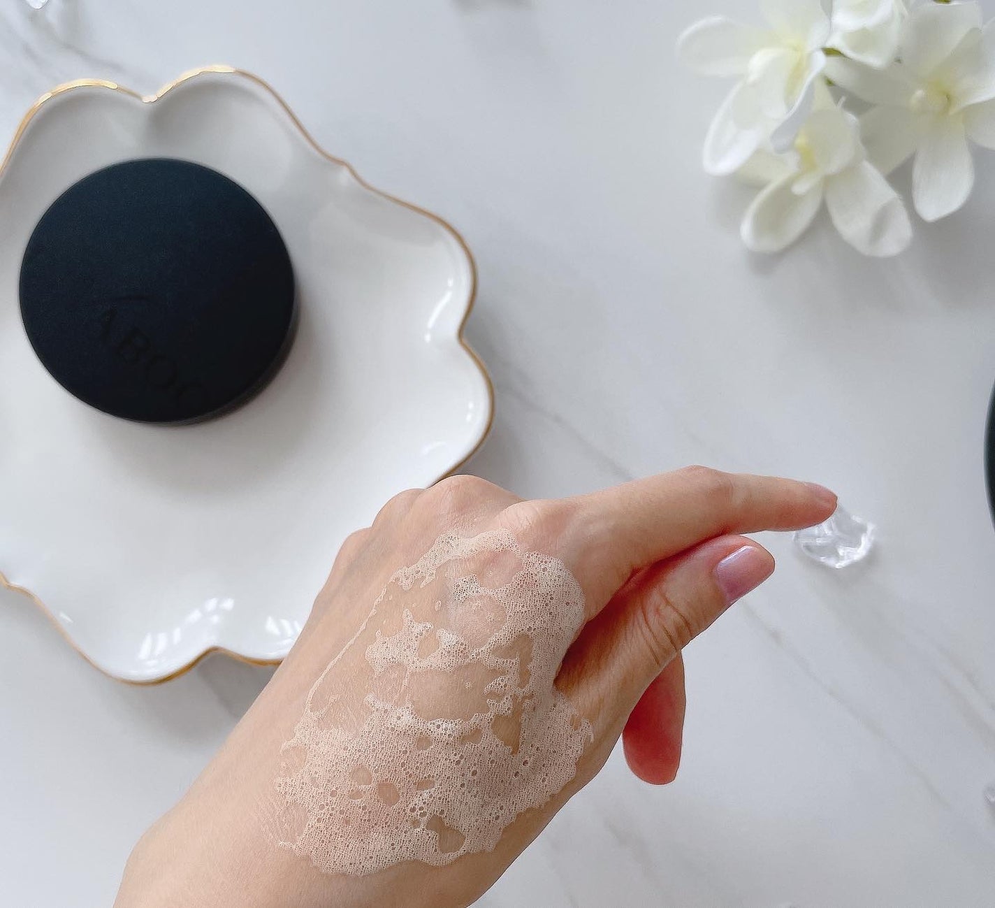 ベルベットジュエルクッション/BIVABOO/クッションファンデーションを使ったクチコミ(6枚目)