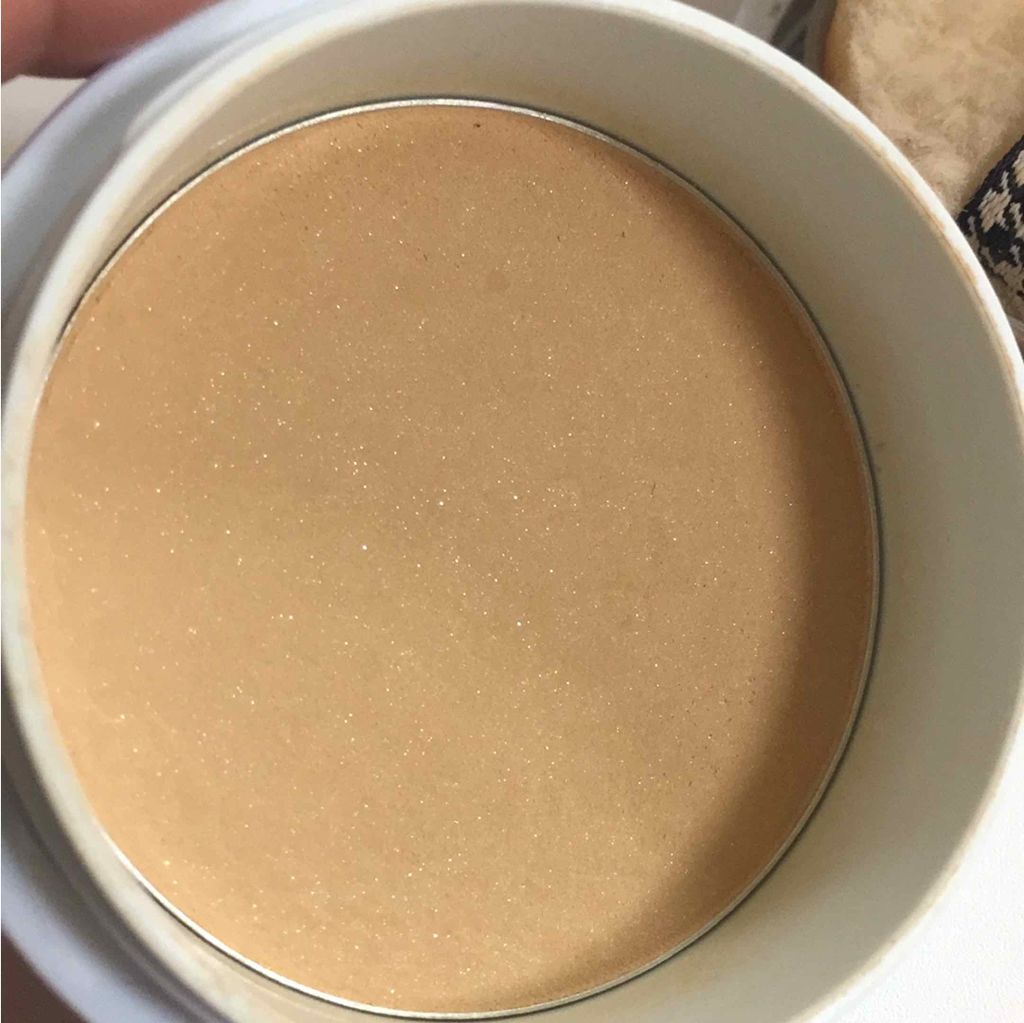 フェイスパウダー ハイカバー ＜キラ肌オークル＞/クリアラスト/プレストパウダーを使ったクチコミ（2枚目）