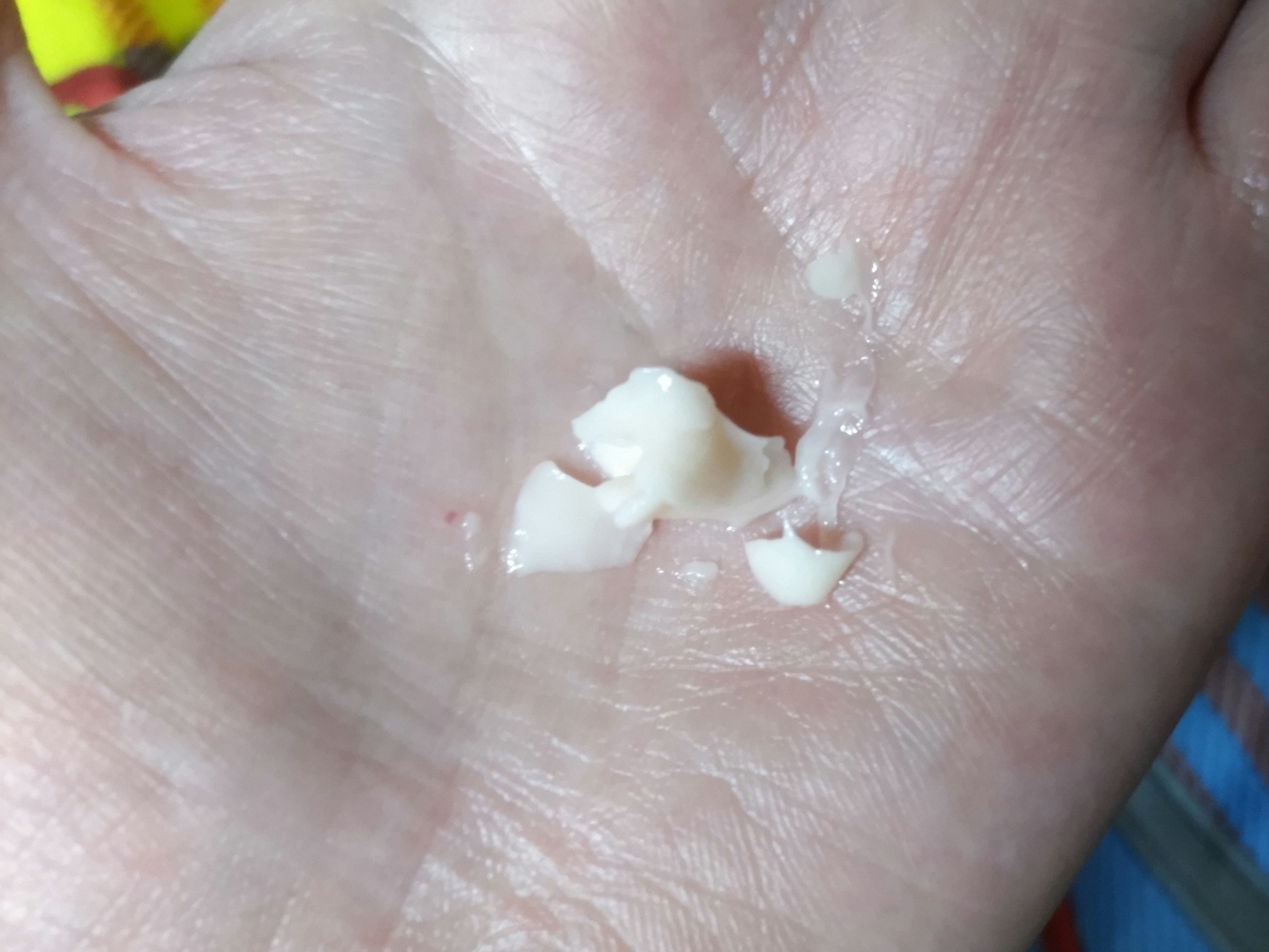 クレームｎ/クレ・ド・ポー ボーテ シナクティフ/フェイスクリームを使ったクチコミ（3枚目）