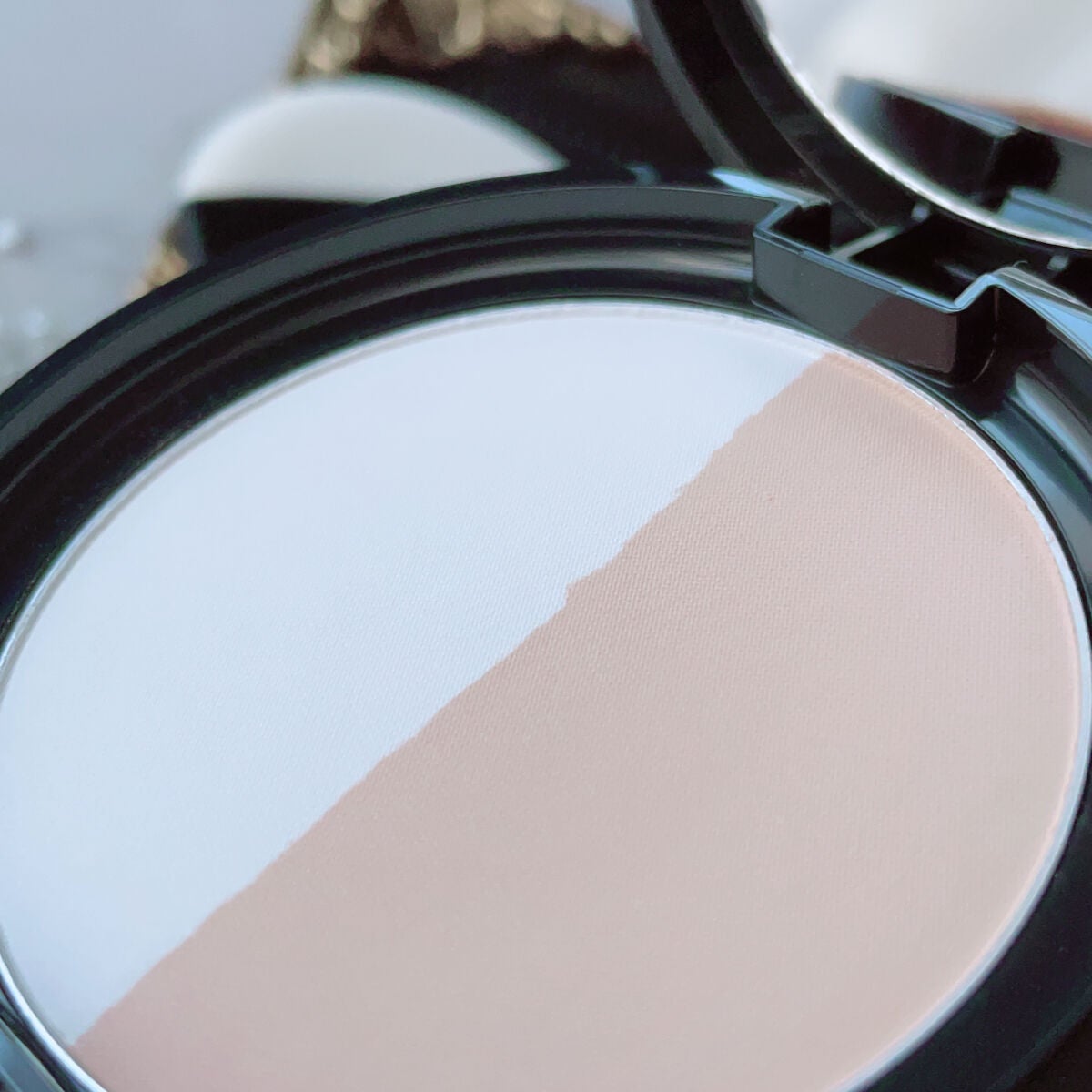 ムーンプレストブライトパウダー/KATE/プレストパウダーを使ったクチコミ(4枚目)