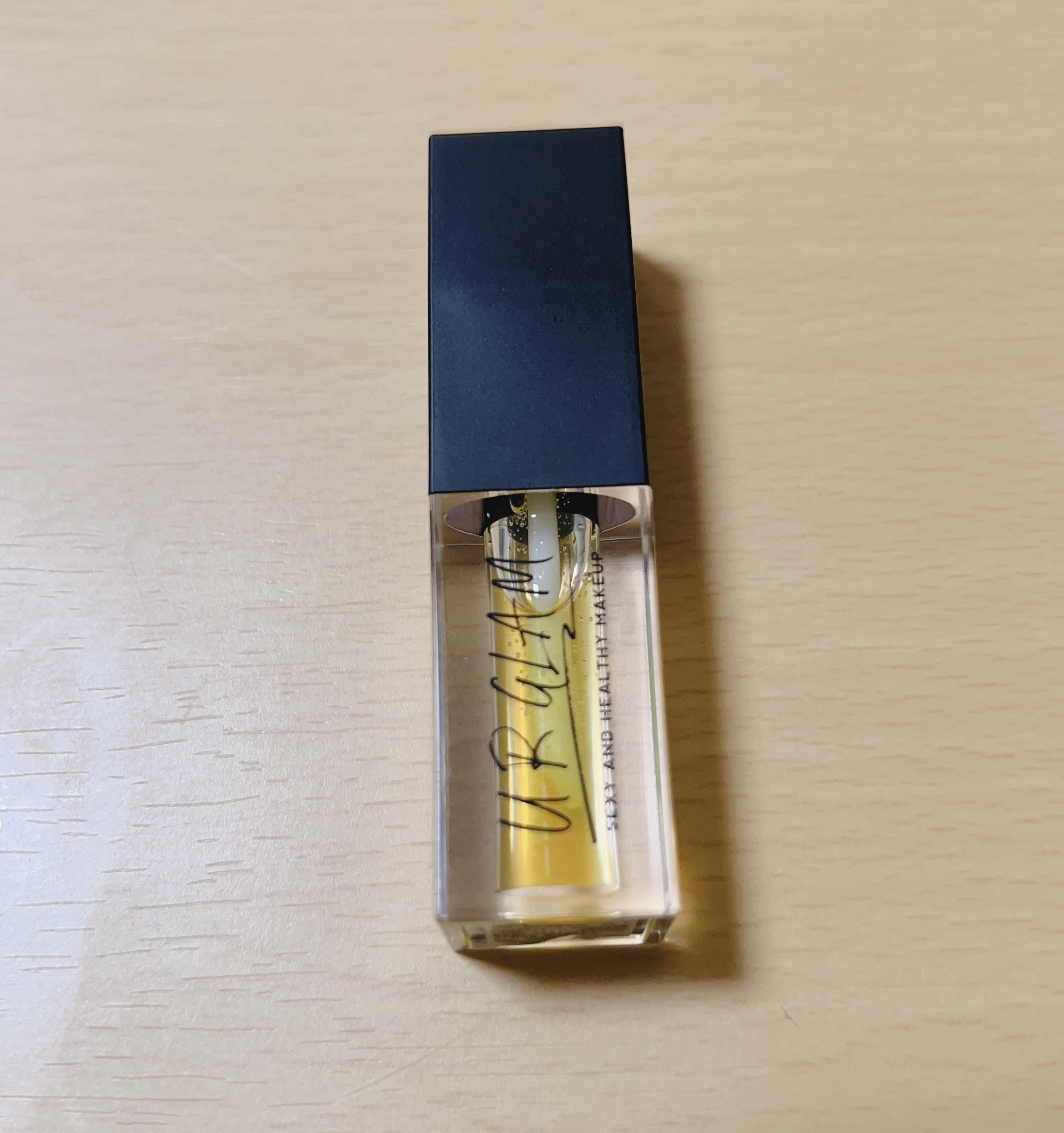 UR GLAM　LIP OIL クリアイエロー/U R GLAM/リップグロスを使ったクチコミ（2枚目）