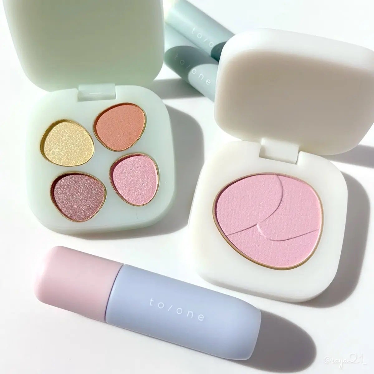 トーン ペタル フロート ブラッシュ/to/one/パウダーチークを使ったクチコミ(1枚目)