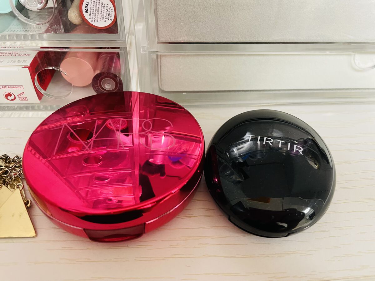 ピュアラディアントプロテクション アクアティックグロー クッションファンデーション SPF50+／PA+++/NARS/クッションファンデーションを使ったクチコミ（1枚目）