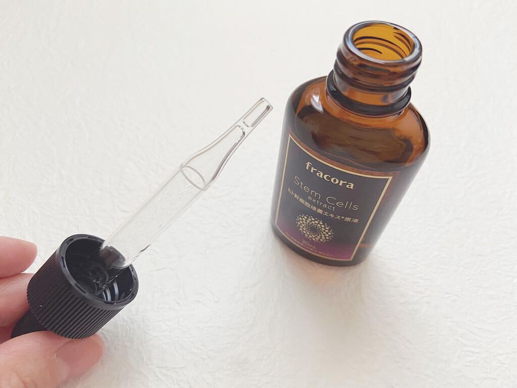 ヒト幹細胞培養エキス原液/fracora/美容液を使ったクチコミ(2枚目)