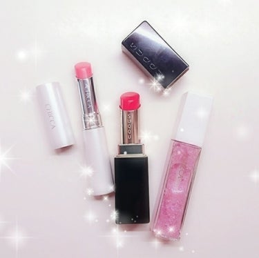 💓初投稿です💓
✨最近お気に入りのリップコンビを紹介させていただきます💄✨
*
💠CHICCA スムージングプロテクトリップベース 
🌠SPF19  PA+ が入ってるところがすごく気に入っています😂
