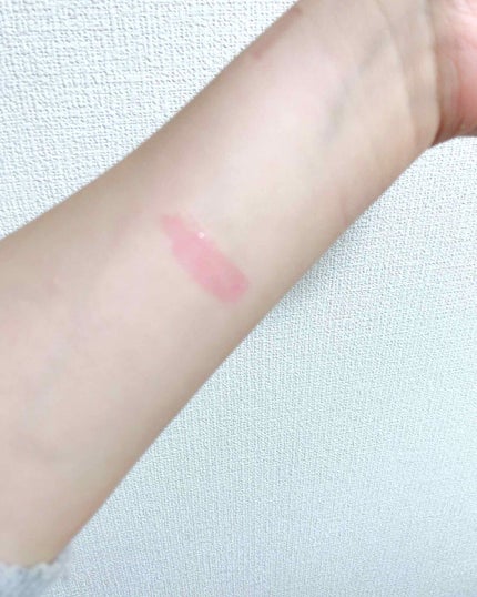 ユイルカレス/ロレアル パリ/リップグロスを使ったクチコミ(3枚目)