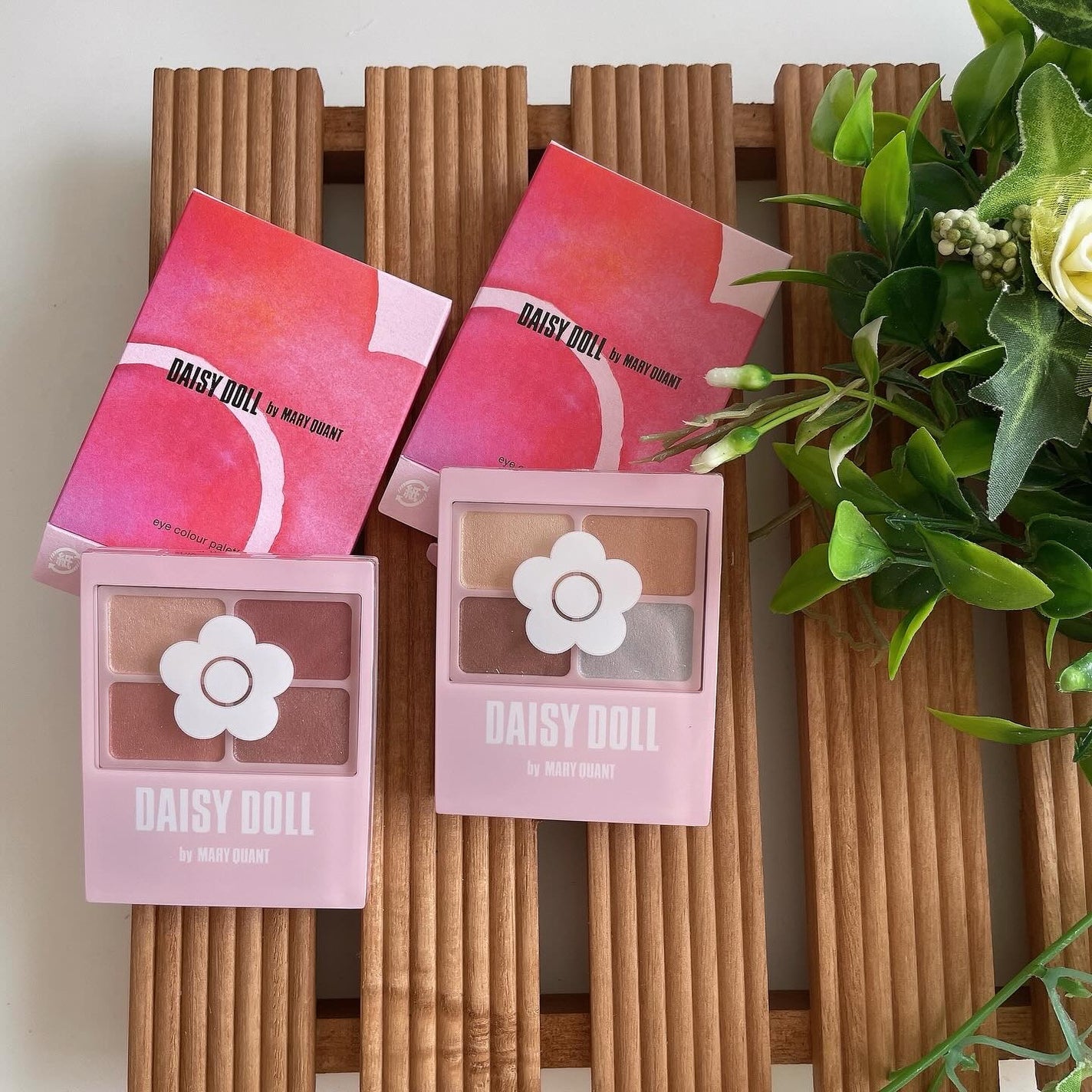 デイジードール アイカラー パレット/DAISY DOLL by MARY QUANT/アイシャドウパレットを使ったクチコミ(1枚目)