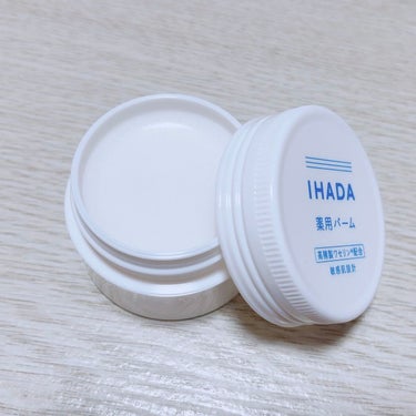 IHADA イハダ 薬用バーム【医薬部外品】のクチコミ「⋆⸜　繰り返す肌トラブルにイハダのバーム　⸝⋆



🎠IHADA┆薬用バーム



乾燥や赤.....」（3枚目）