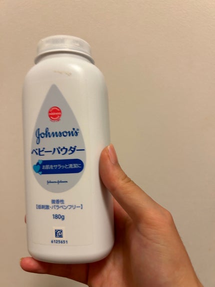 ジョンソン ベビーパウダー/ジョンソンベビー/ボディパウダーを使ったクチコミ(2枚目)
