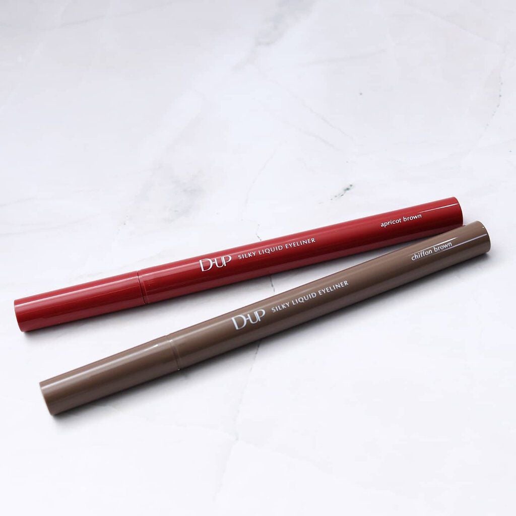 シルキーリキッドアイライナーWP/D-UP/リキッドアイライナーを使ったクチコミ(1枚目)