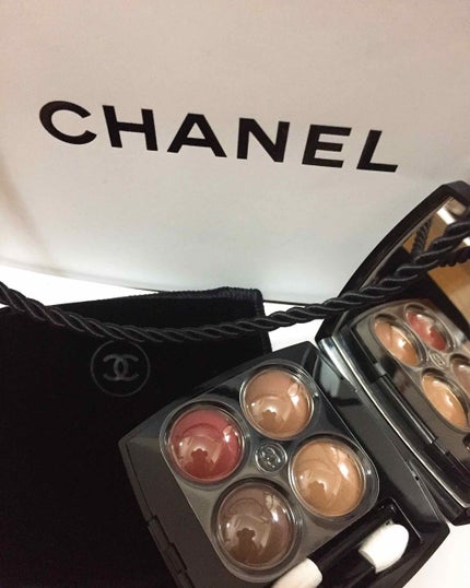 レ キャトル オンブル/CHANEL/アイシャドウパレットを使ったクチコミ(1枚目)