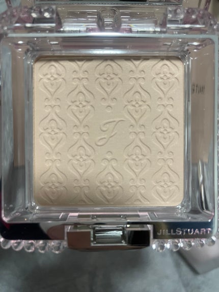 グロウシフォン セラムフィルター/JILL STUART/パウダーファンデーションを使ったクチコミ(2枚目)