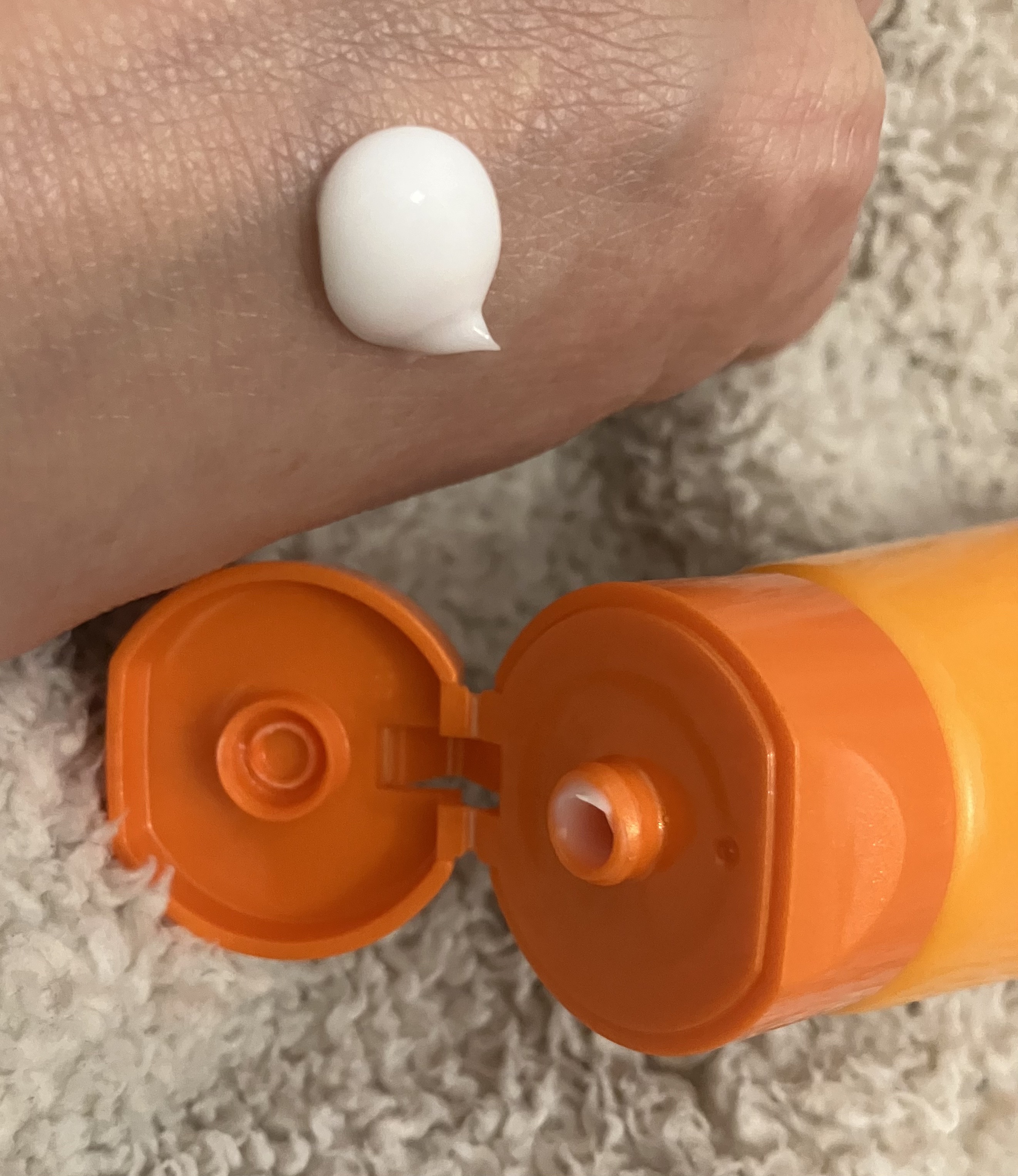 ポーラ　ネッククリーム付き　限定リンクルショット現品　値下げ ポーラ ネッククリーム付き 限定リンクルショット現品 値下げ