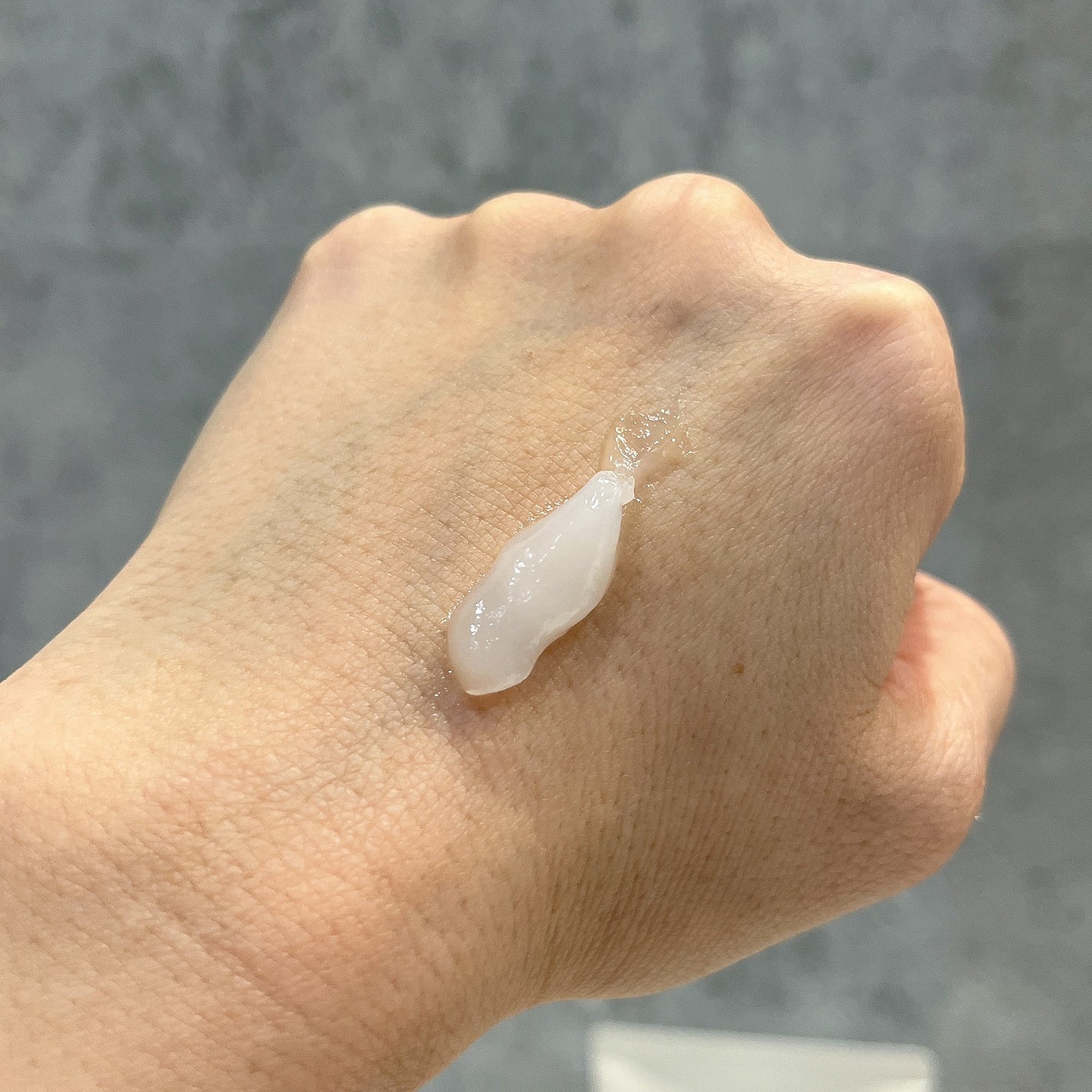 モエブ アヌカチン シャンプー/トリートメント/moev/市販シャンプーを使ったクチコミ(4枚目)