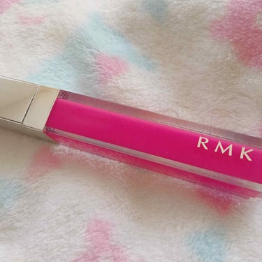 RMK
リップジェリーグロス 06
キャンディピンク

                  -------❁﻿ ❁﻿ ❁﻿-------

ピンク系のグロス買うの初でずっと気になってたRMKを！！
ラメ