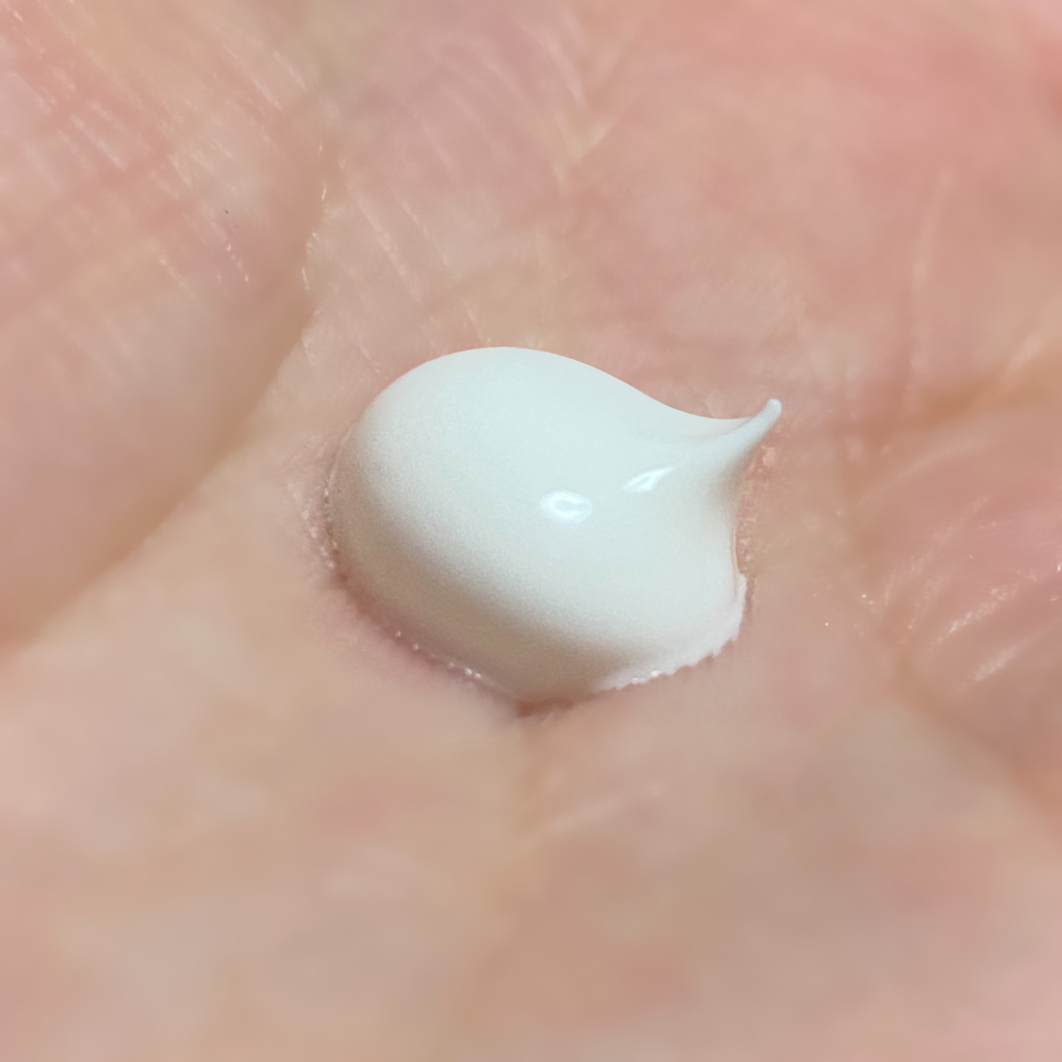 シカプラスト リペアクリーム B5+	/ラ ロッシュ ポゼ/フェイスクリームを使ったクチコミ（3枚目）