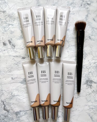 🤎🧡hemish  MORINGA CEREMIDE BB CREAM🧡🤎

・19 Fair Beige
・21 Light Beige
・23 Light Medium
・25 Midium
・27