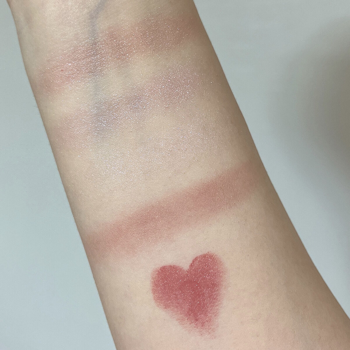 リアルクローズシャドウ/excel/アイシャドウパレットを使ったクチコミ（2枚目）