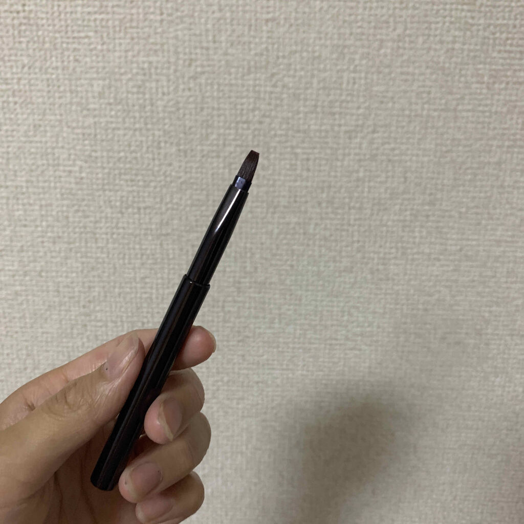 コーセー リップブラシのクチコミ「コーセーのリップブラシ💄

元々1000円程ですが、近所のドラッグストアで
安くなっていて購入.....」（1枚目）