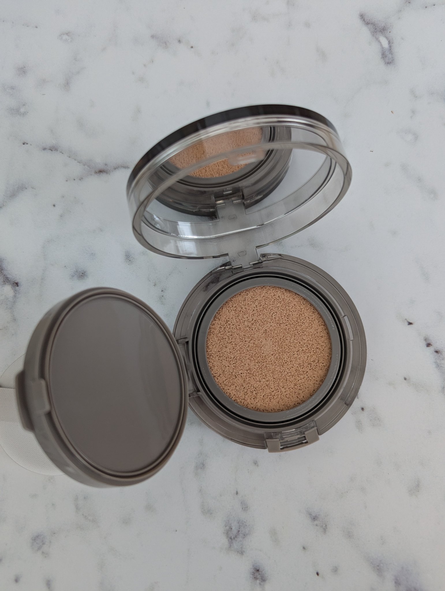 ブラーカバークッション/LUNA/クッションファンデーションを使ったクチコミ（3枚目）