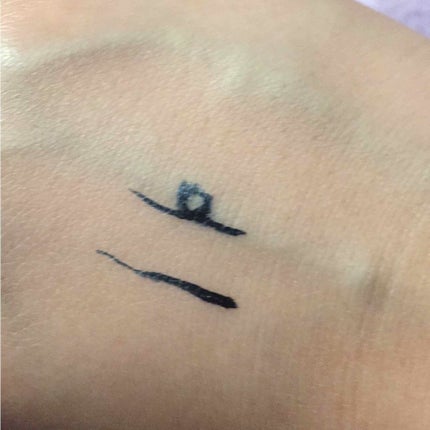 モテライナー リキッド/UZU BY FLOWFUSHI/リキッドアイライナーを使ったクチコミ(2枚目)