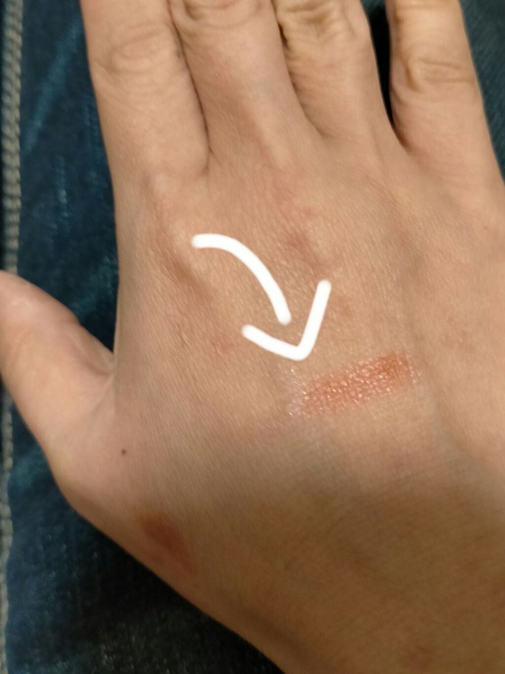 シングルアイシャドウ/マリブビューティー/単色アイシャドウを使ったクチコミ(2枚目)