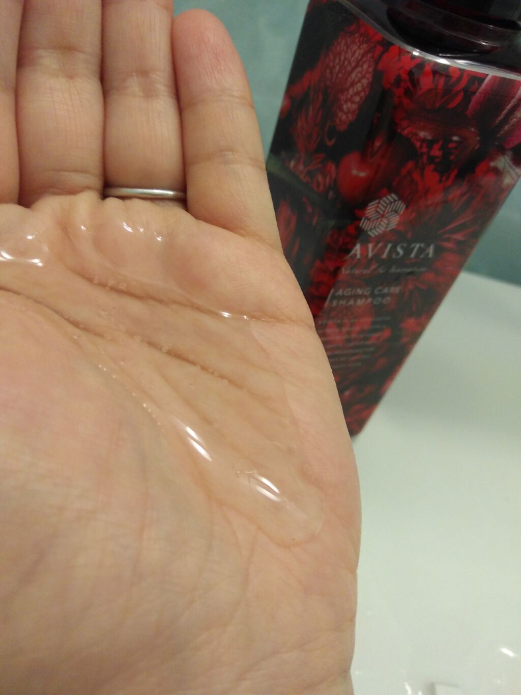 アビスタ エイジングケアシャンプー／コンディショナー/AVISTA/市販シャンプーを使ったクチコミ（2枚目）