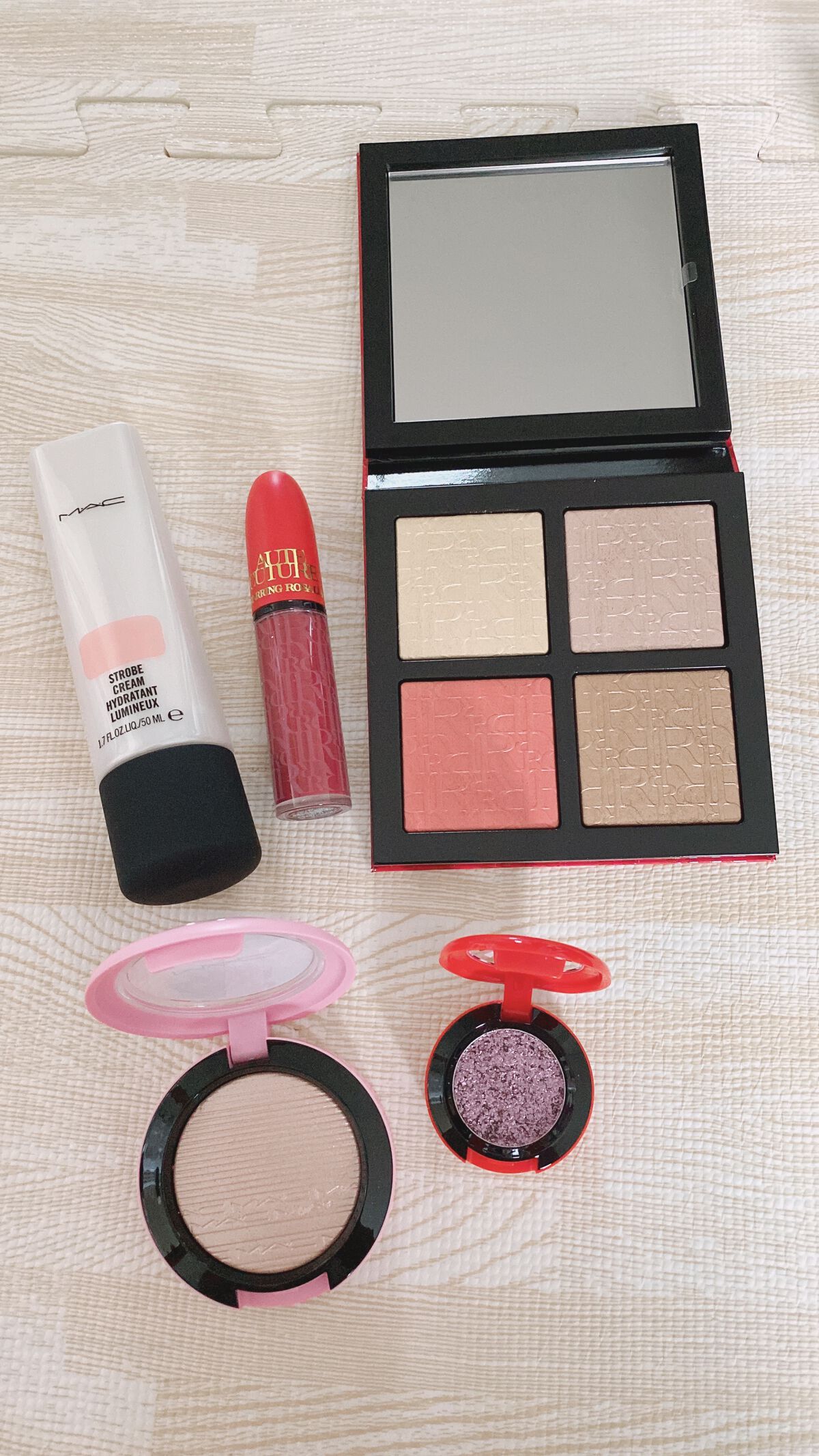 シェードシフター デュオクロム アイシャドウ/M・A・C/単色アイシャドウを使ったクチコミ（3枚目）