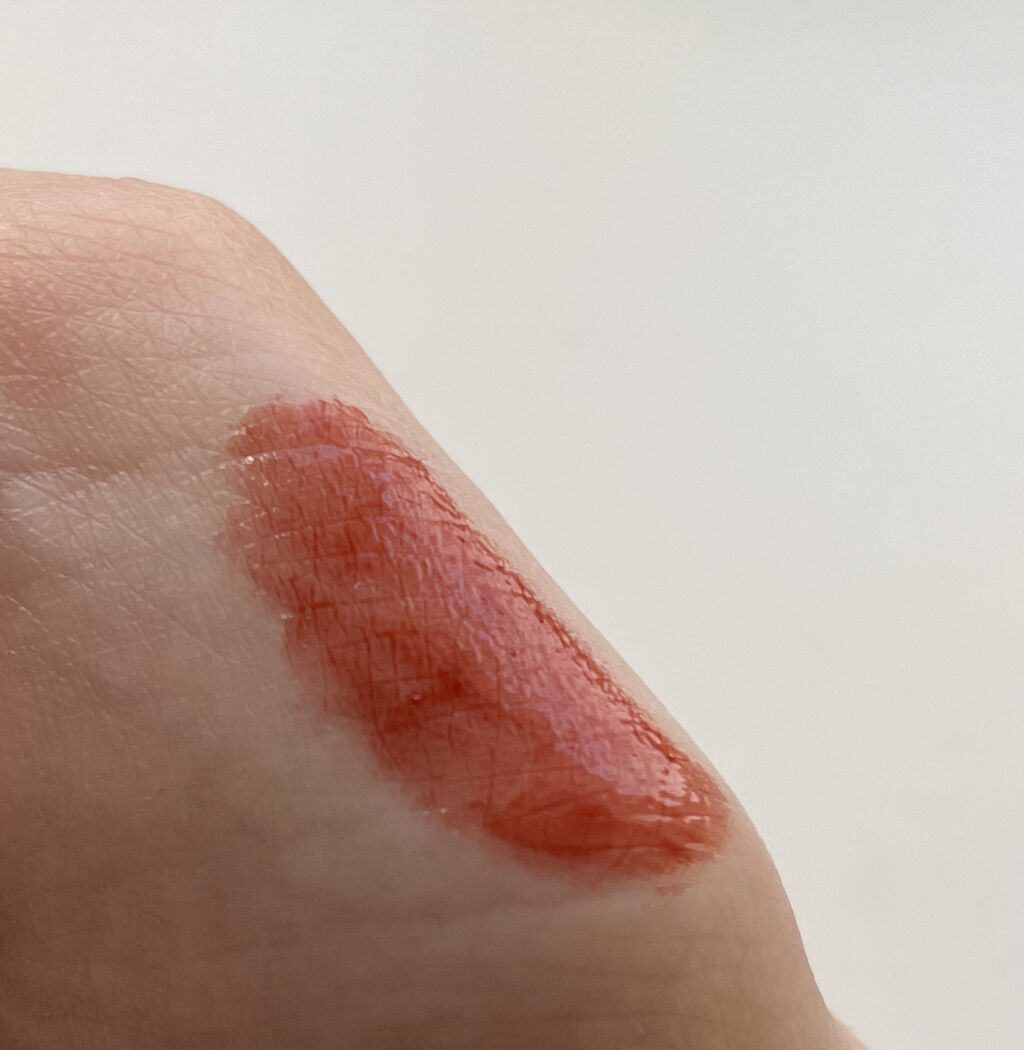 ジューシーラスティングティント/rom&nd/リップティントを使ったクチコミ（2枚目）