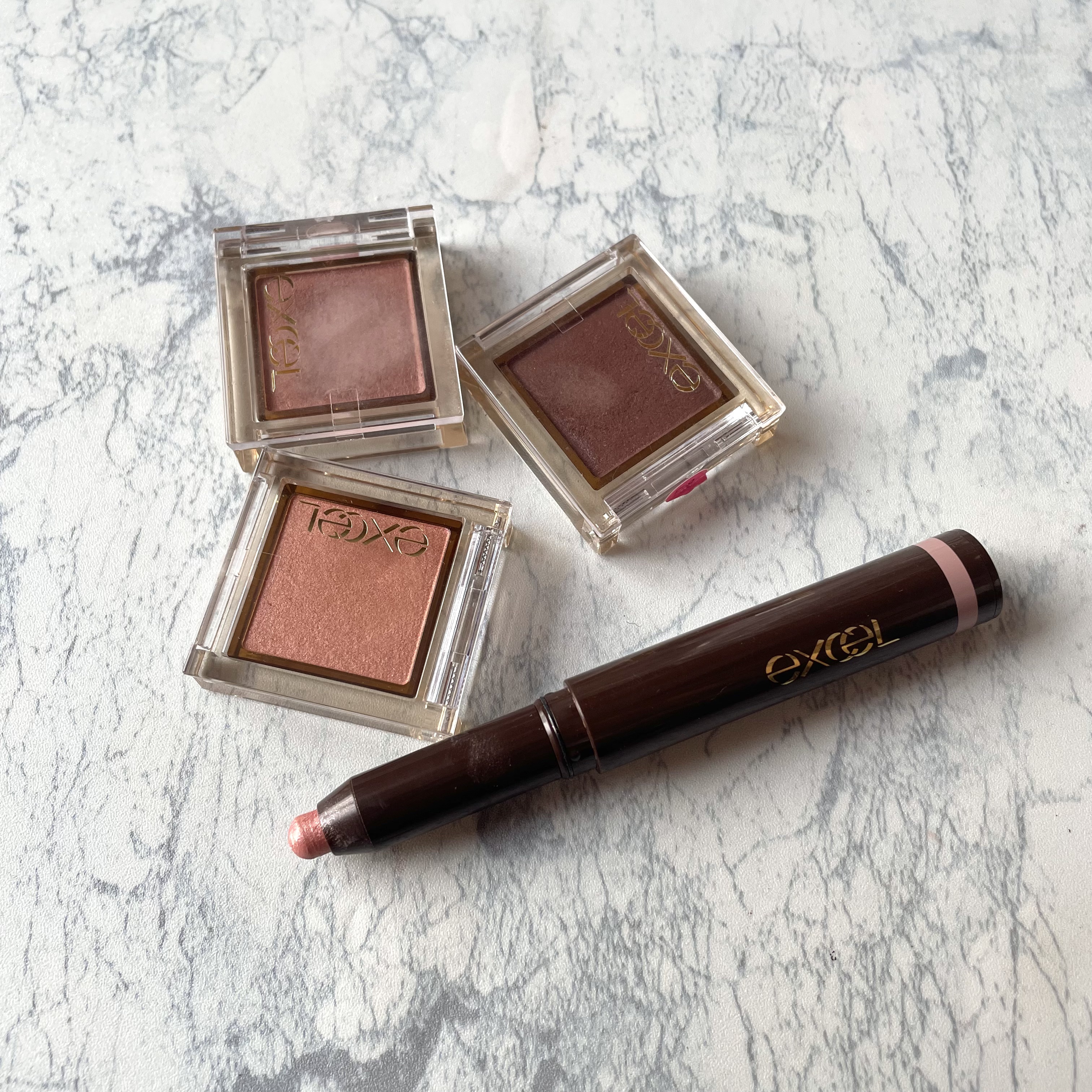 アイプランナー/excel/単色アイシャドウを使ったクチコミ（2枚目）