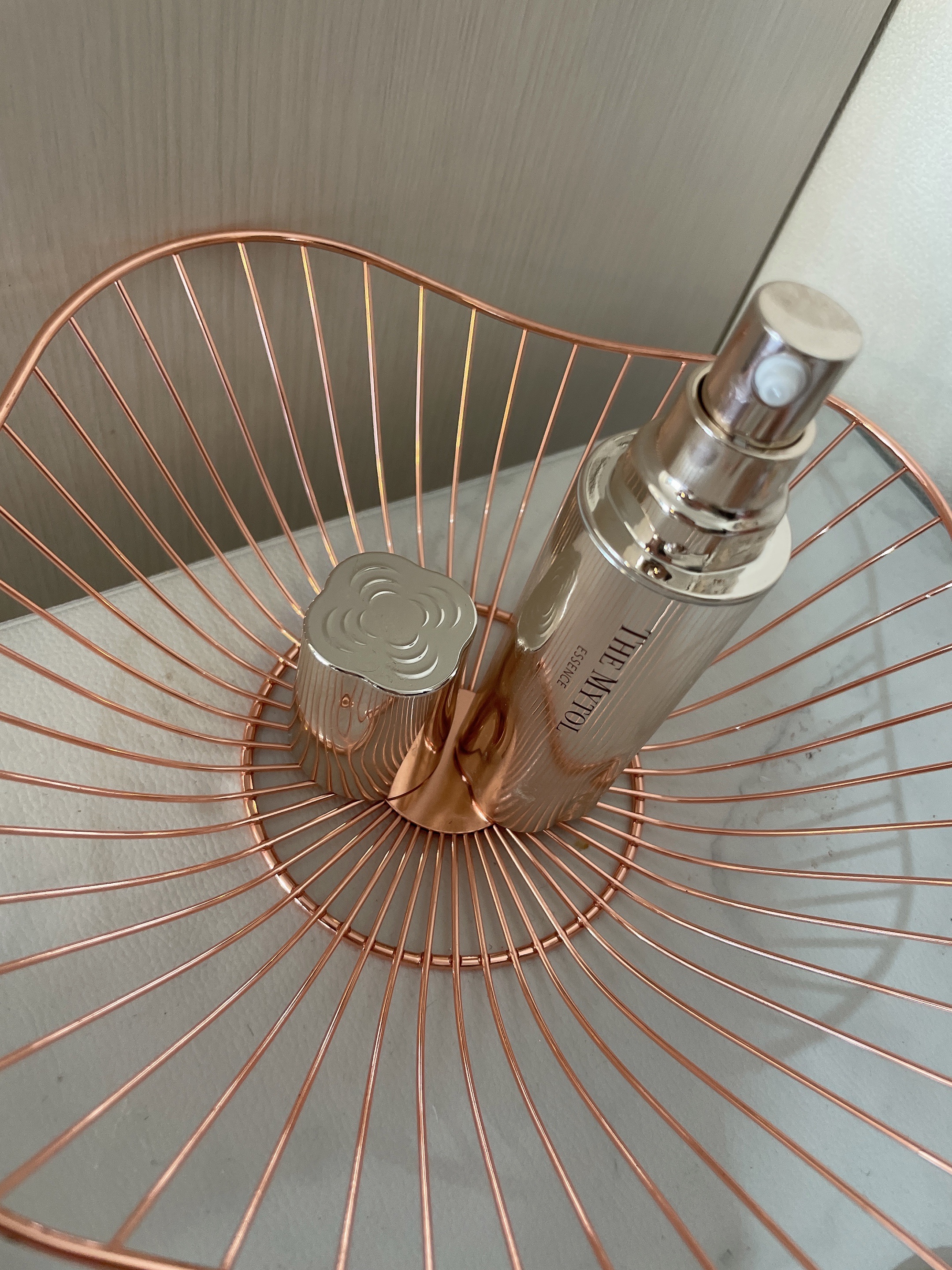 ザ マイトル エッセンス/THE MYTOL/ブースター・導入液を使ったクチコミ（3枚目）