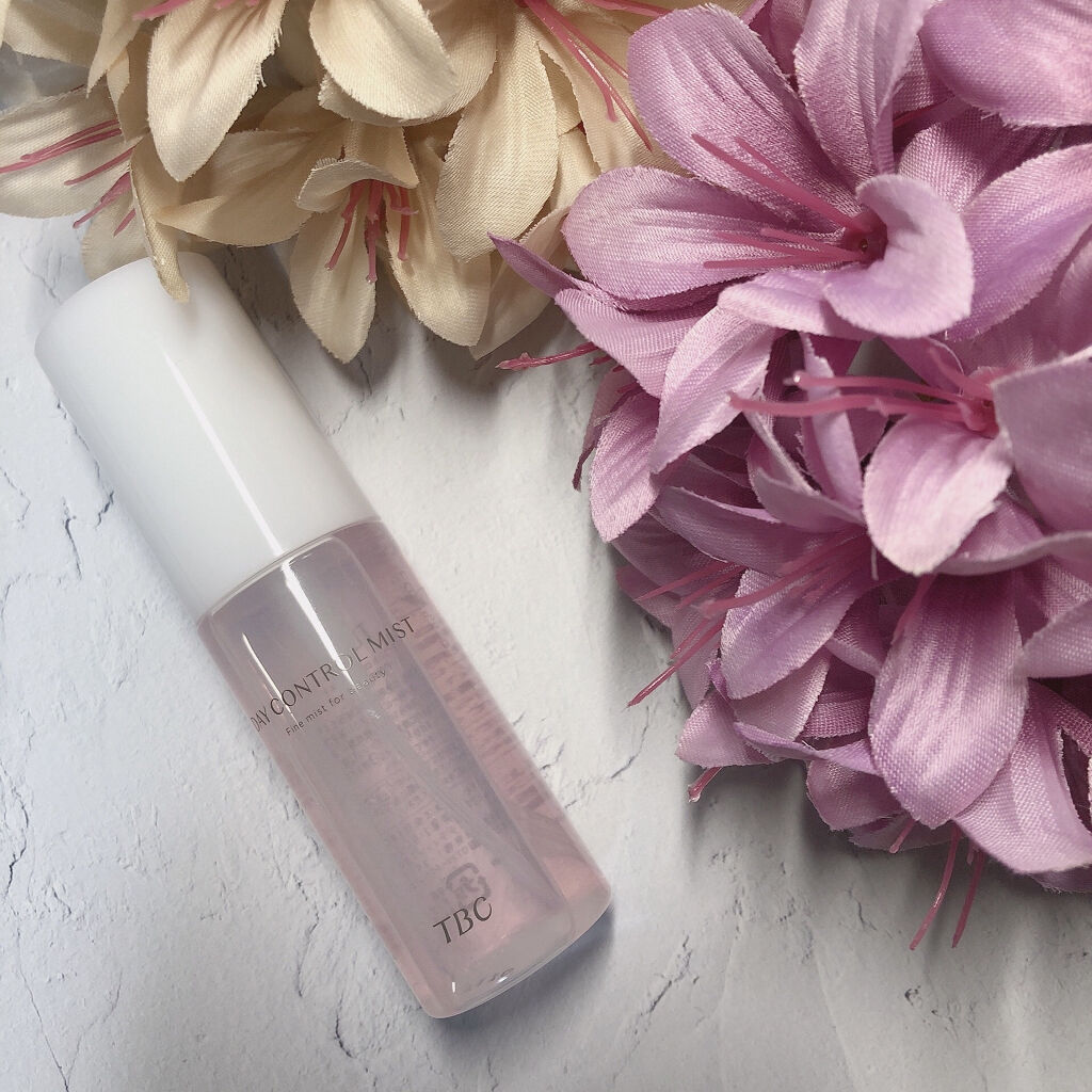 TBC デイコントロールミストのクチコミ「TBC デイコントロールミスト🌸

メイクの上からも使える保湿ミスト。

✼••┈┈┈┈┈┈┈.....」（1枚目）