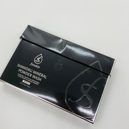 漆黒ミネラルパウダーウォッシュ/fonskin/洗顔パウダーを使ったクチコミ(2枚目)