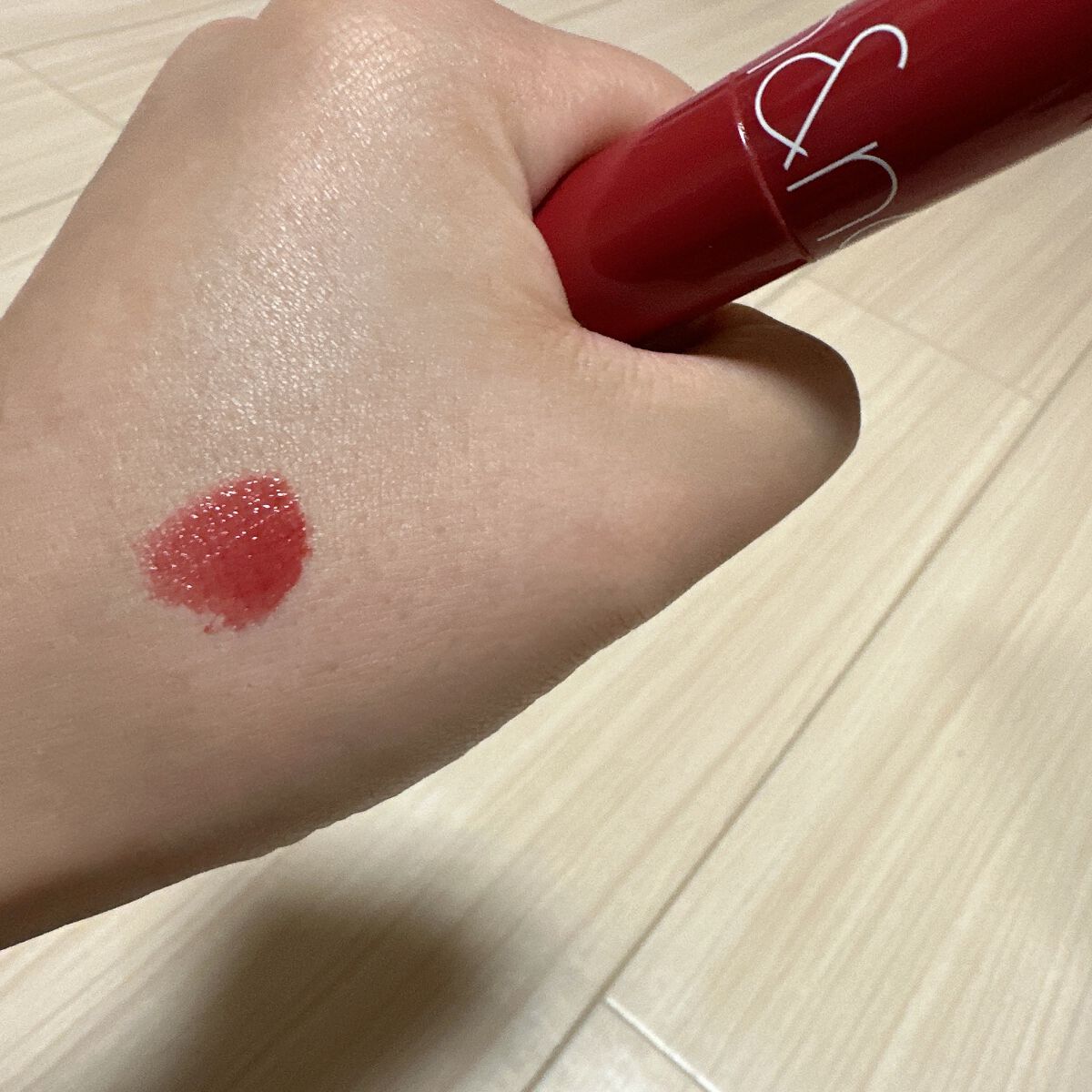 ジューシーラスティングティント/rom&nd/リップティントを使ったクチコミ(3枚目)