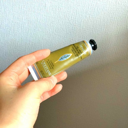 ヴァーベナ アイスハンドクリーム/L'OCCITANE/ハンドクリームを使ったクチコミ(2枚目)