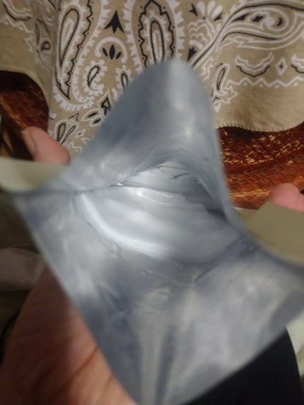 DAISO フェイスマスクのクチコミ「DAISOフェイスマスク イチジク
110円で買えるパックイチジク安いのに保湿も満足で
色々.....」(2枚目)