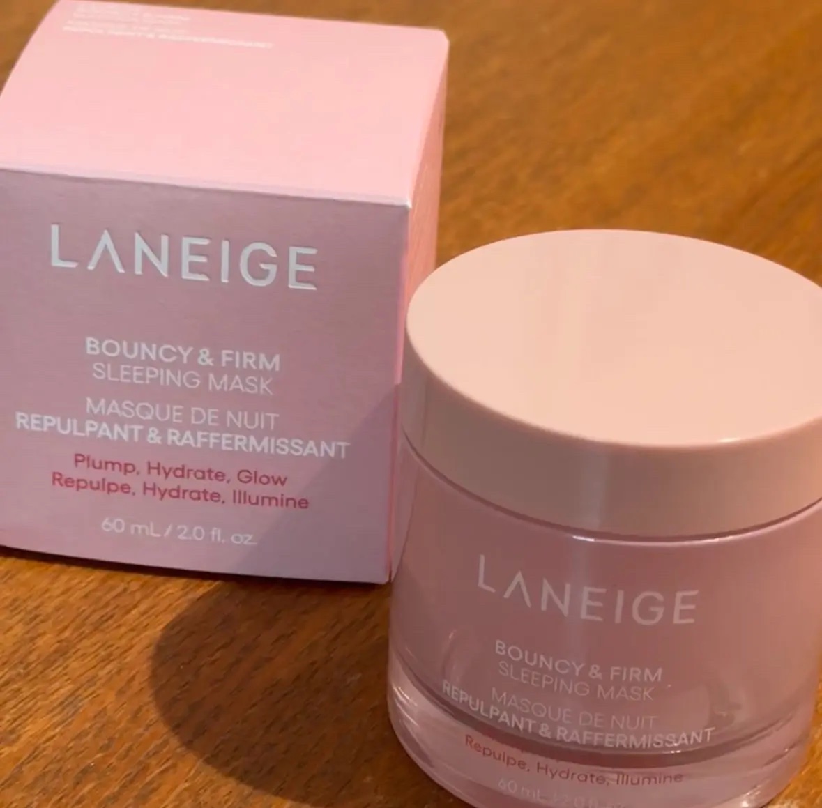 ラネージュ バウンシースリーピングマスク
話題のスリーピングマスクにピンクの新作が登場💓
毛穴・ハリケアに特化してるよ👍
ぷるっぷるでお肌の潤い補給🌼
甘いピオニーの香りが心地良いのよ🥰
おやすみ前のスキンケアに💁‍♀️

#PR