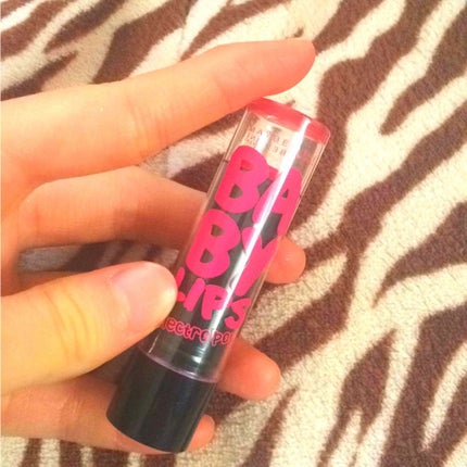 リップクリーム エレクトロポップ/MAYBELLINE NEW YORK/リップケアを使ったクチコミ(1枚目)
