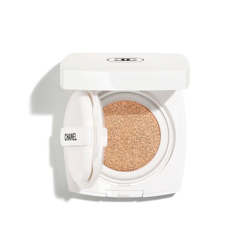 17.CHANEL LES BEIGES B10 クッションファンデーション ル ブラン クッション B10 ベージュ / CHANEL(シャネル) | LIPS