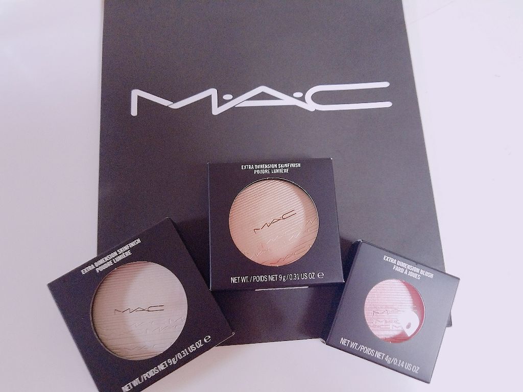 エクストラ ディメンション ブラッシュ イントゥ ザ ピンク/M・A・C/パウダーチークを使ったクチコミ（1枚目）