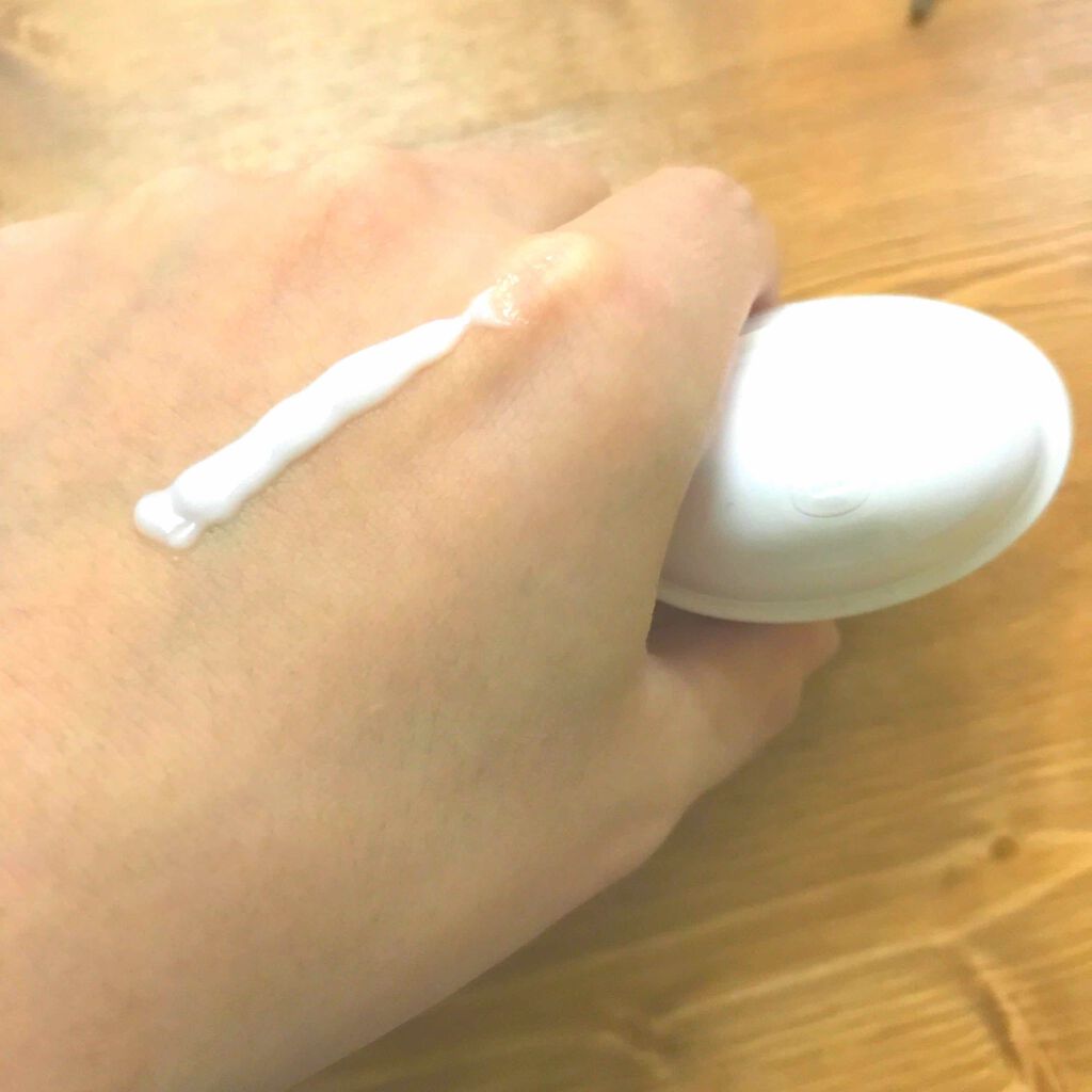 ラ クレーム マン/CHANEL/ハンドクリームを使ったクチコミ(2枚目)