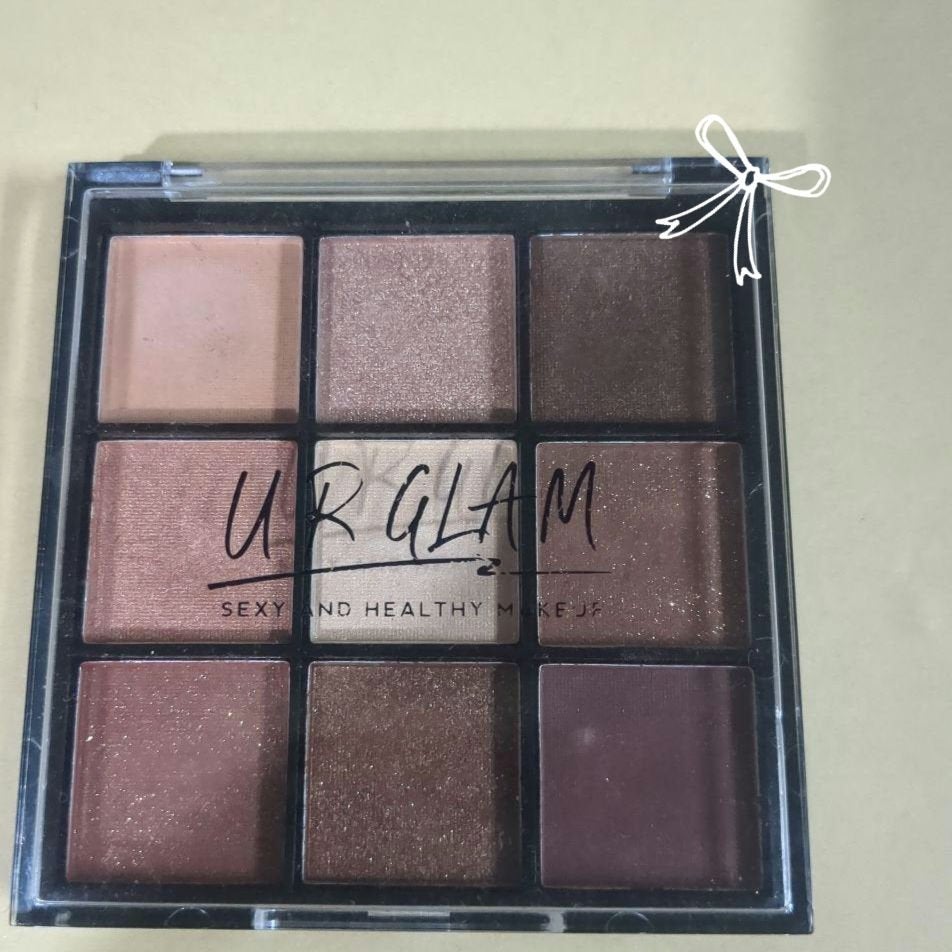UR GLAM BLOOMING EYE COLOR PALETTE/U R GLAM/アイシャドウパレットを使ったクチコミ(1枚目)