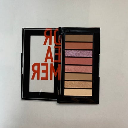 カラーステイ ルックス ブック パレット 950 ドリーマー/REVLON/アイシャドウパレットを使ったクチコミ(2枚目)