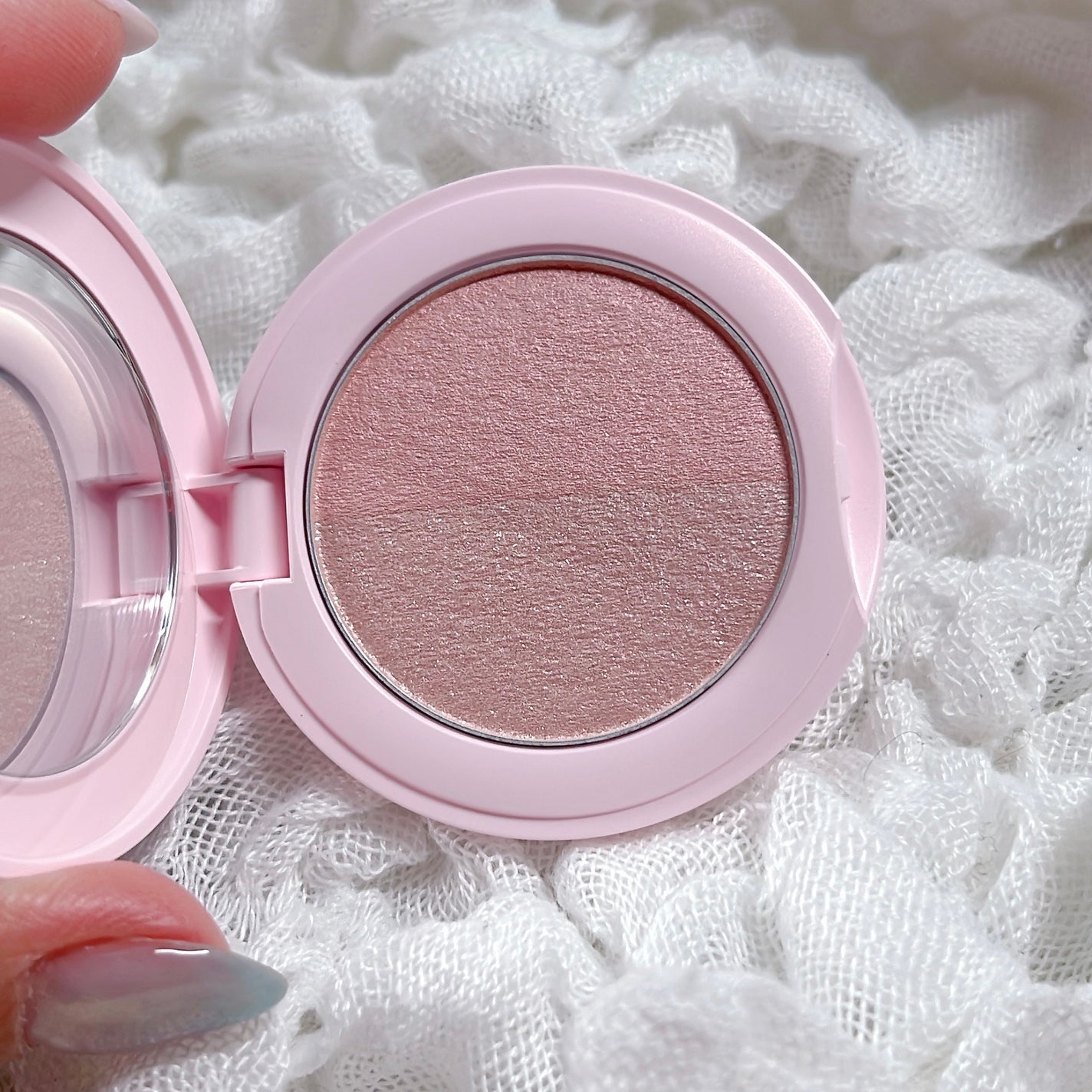 スナイデル シルキー タッチ アイズ/SNIDEL BEAUTY/アイシャドウパレットを使ったクチコミ(3枚目)