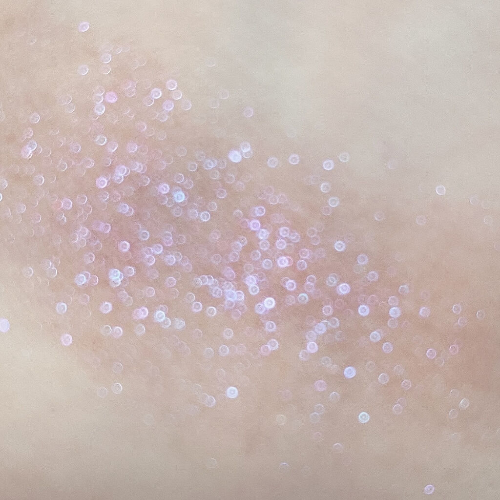 UR GLAM　POWDER EYESHADOW オーロラパープル/U R GLAM/単色アイシャドウを使ったクチコミ（3枚目）