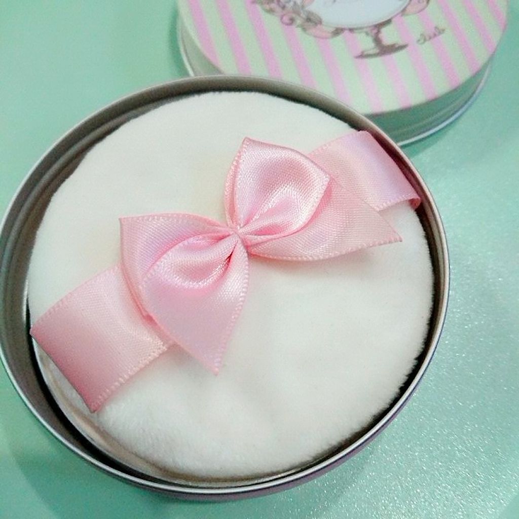 すっぴんパウダー/クラブ/プレストパウダーを使ったクチコミ（1枚目）