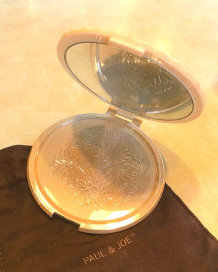 ビューティ ミラー/PAUL & JOE BEAUTE/その他化粧小物を使ったクチコミ(2枚目)