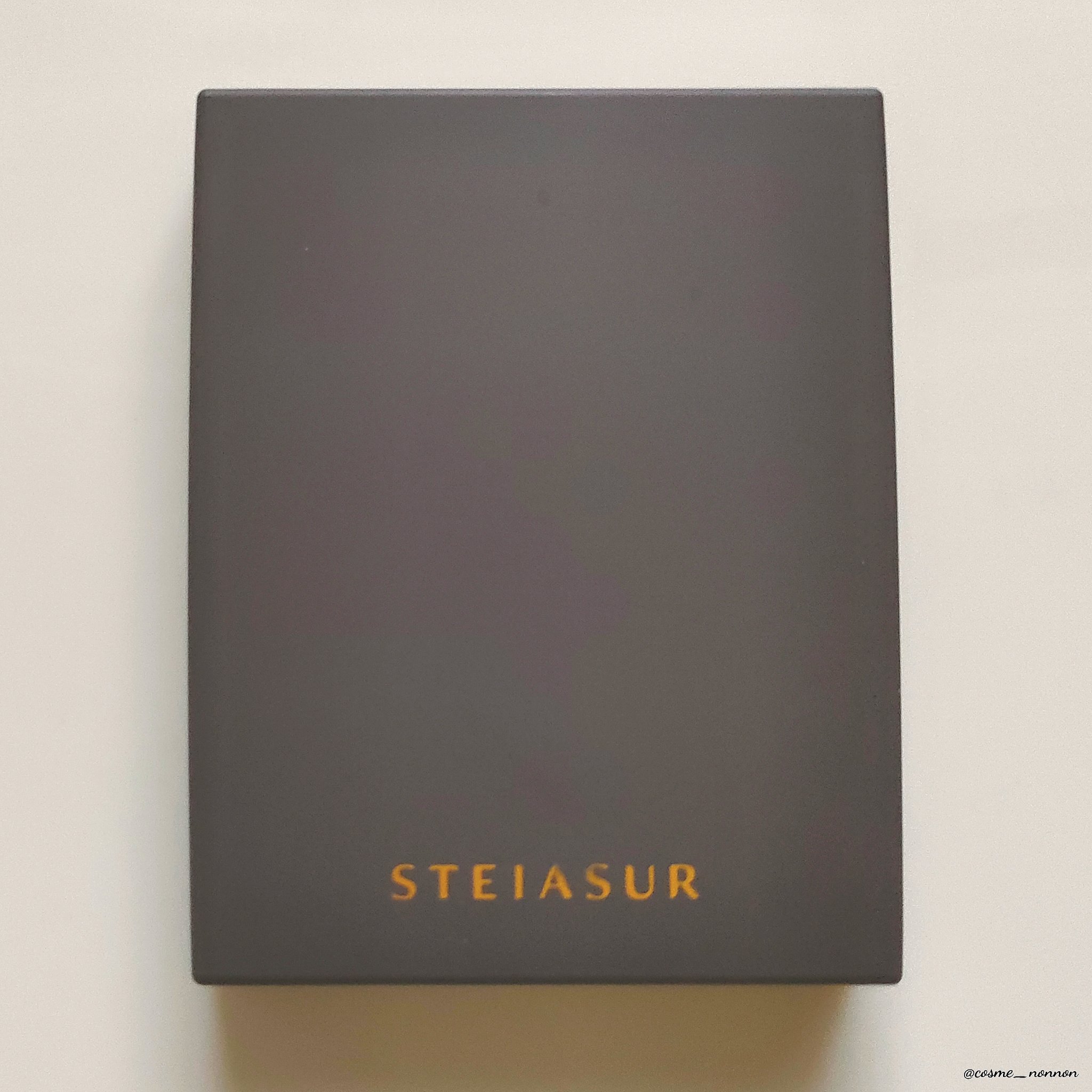 アンノウンアイズ/STEIASUR（ステイアシュール）/アイシャドウパレットを使ったクチコミ（3枚目）