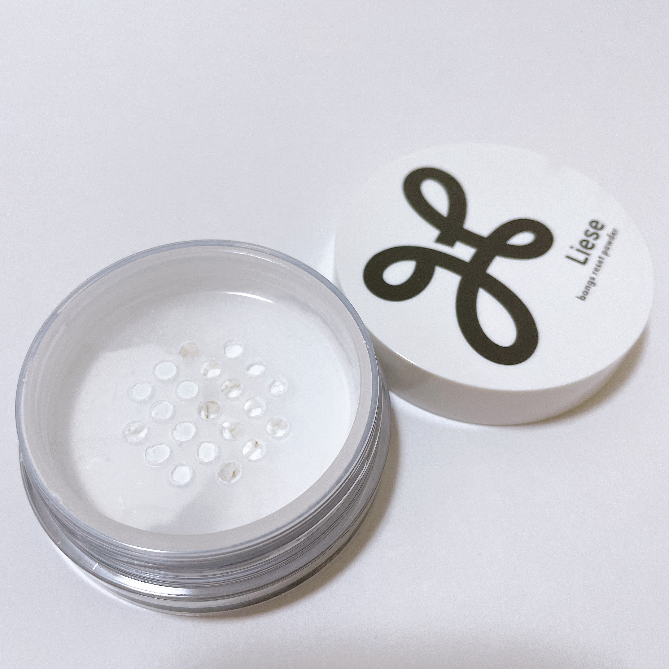 前髪リセットパウダー/リーゼ/その他スタイリングを使ったクチコミ（2枚目）