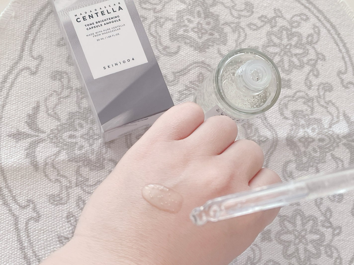トーンブライトニング カプセルアンプル/SKIN1004/美容液を使ったクチコミ(2枚目)